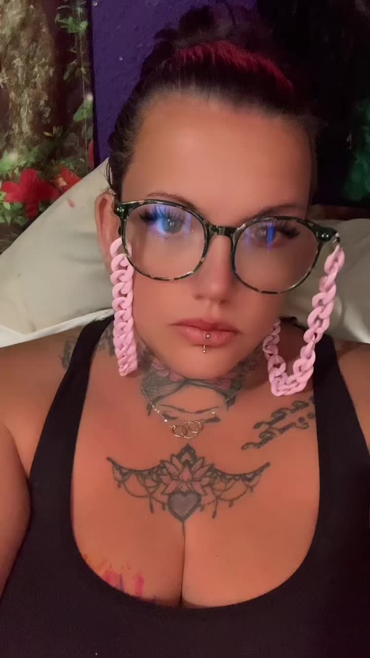 @Stacey 🌈🦄🫶🏼