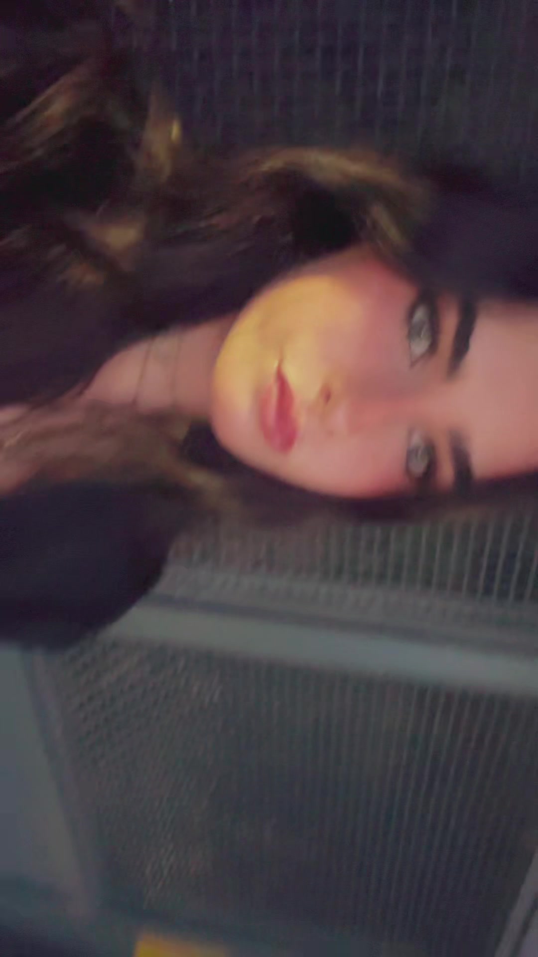 @Julieta
