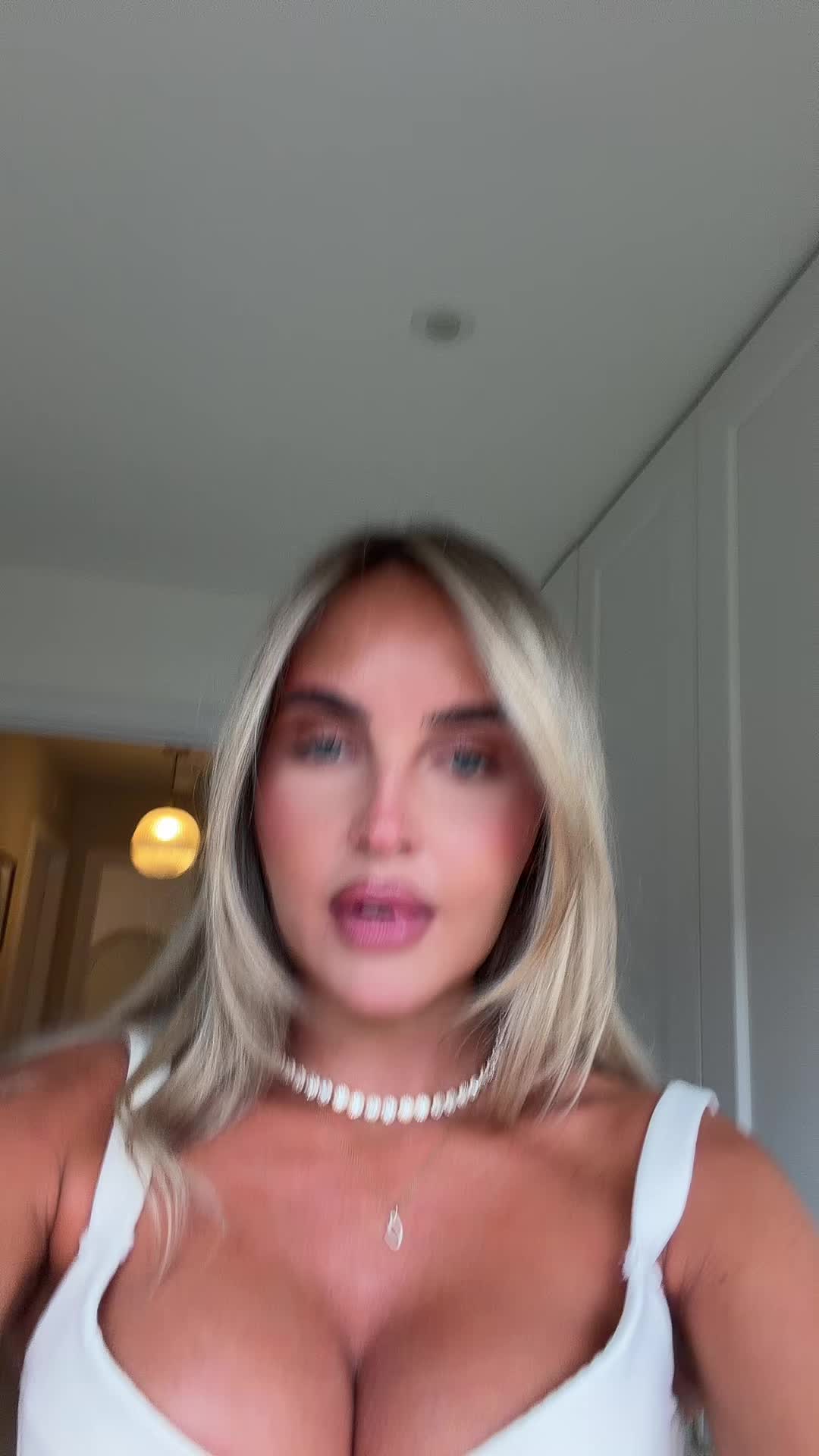 @oliviashawx