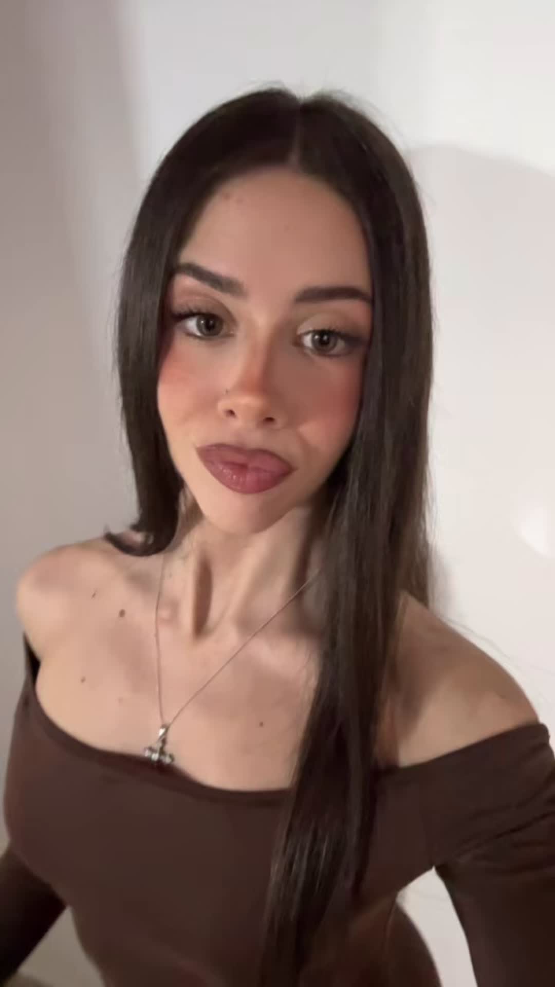 @ainaarxx
