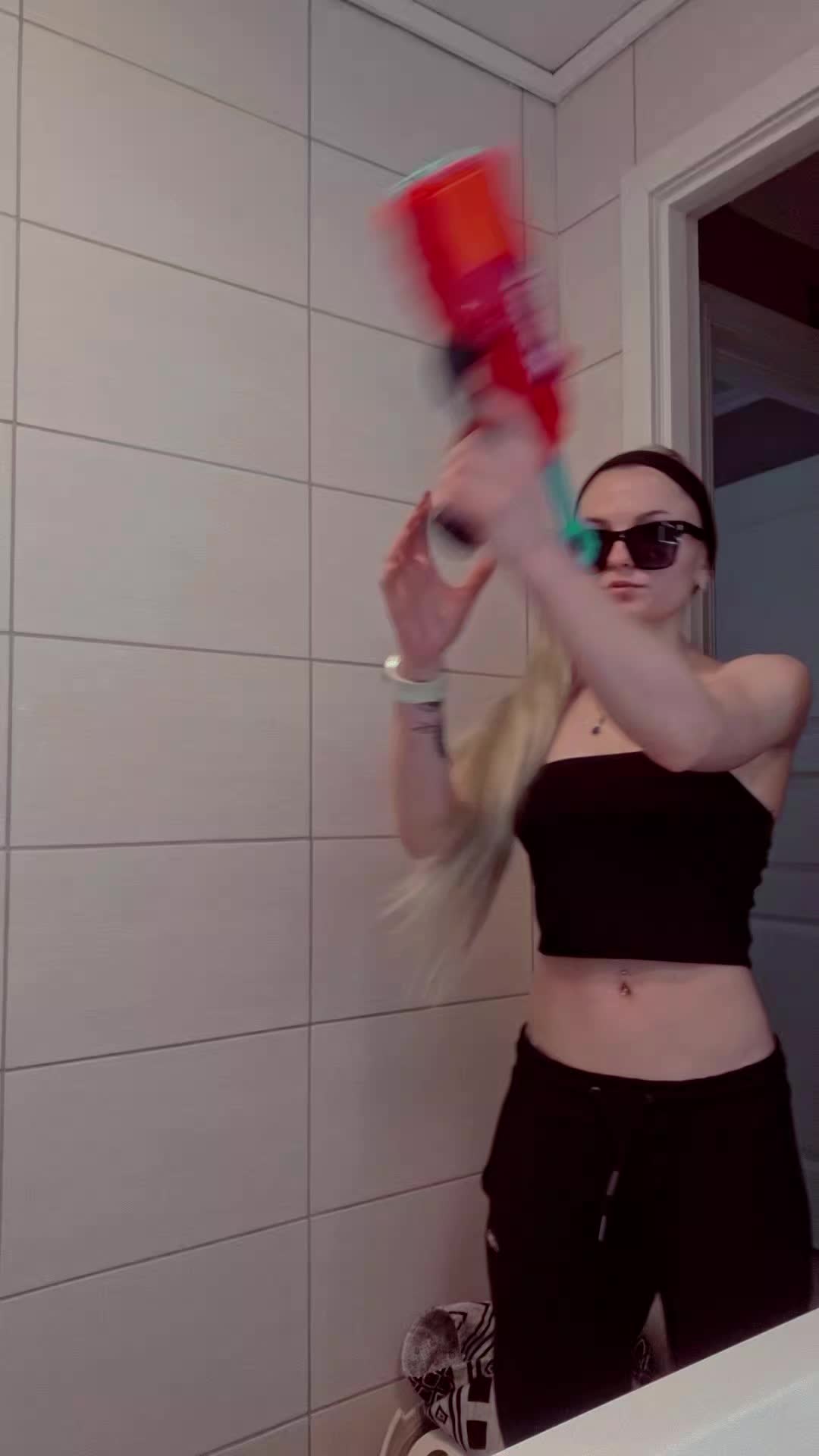 @Vee