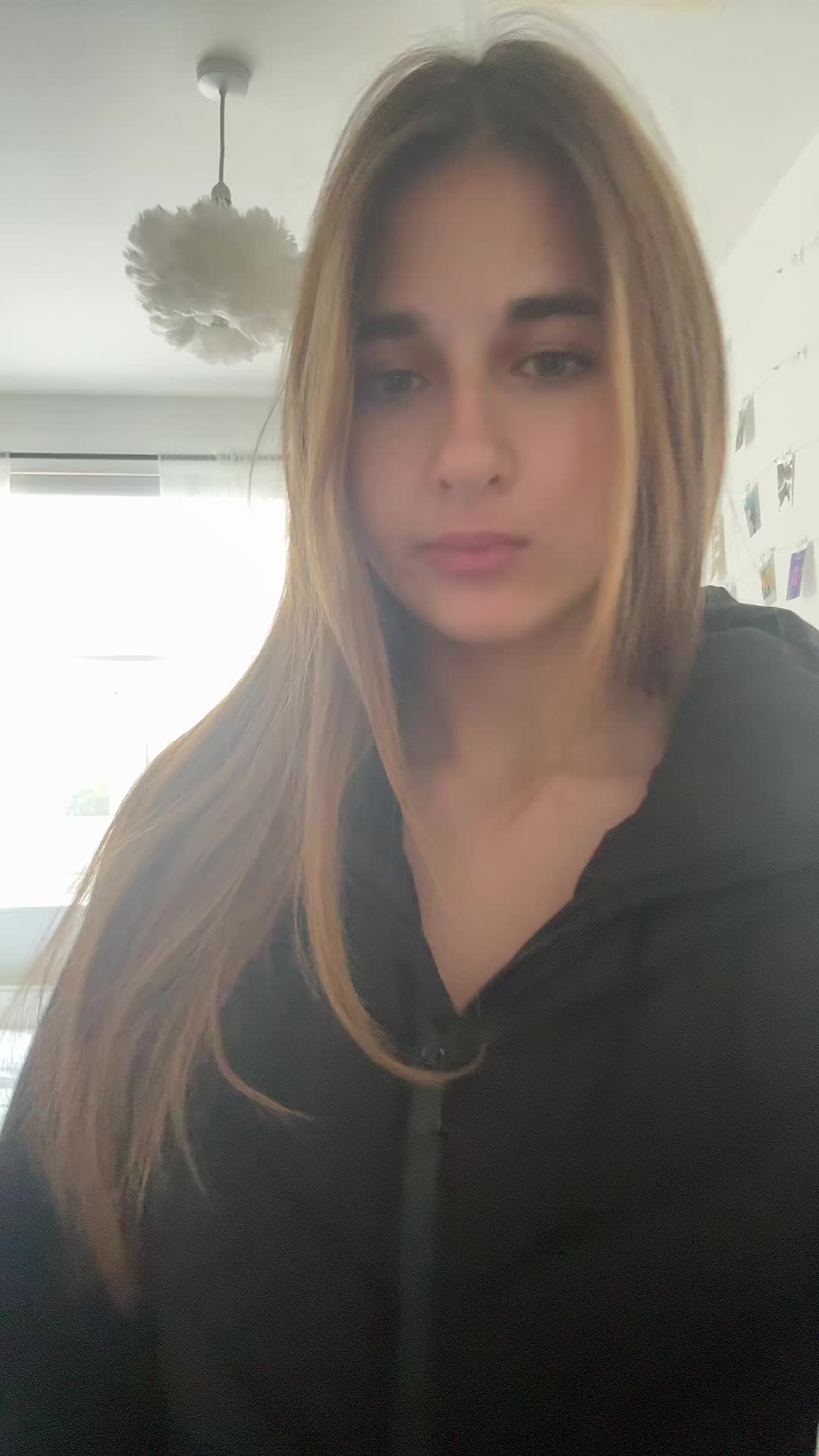 @𝐋𝐢𝐳𝐳𝐲💐