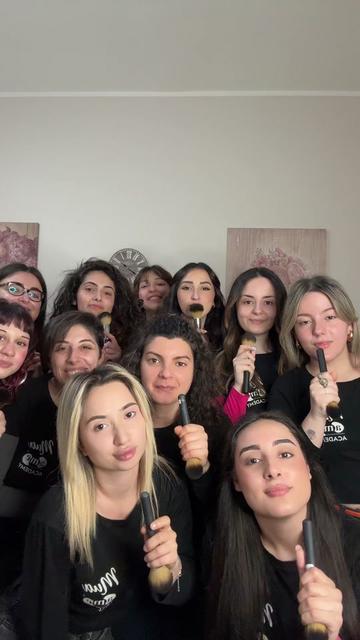@lul&uacute;