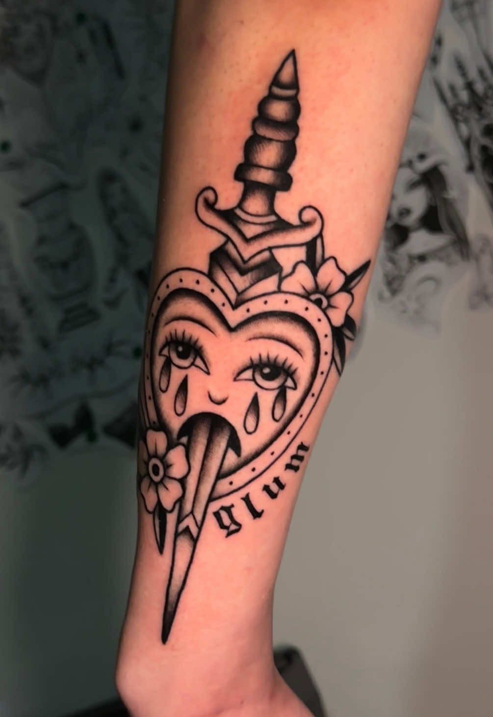 @bronwyn🕷tattoo artist