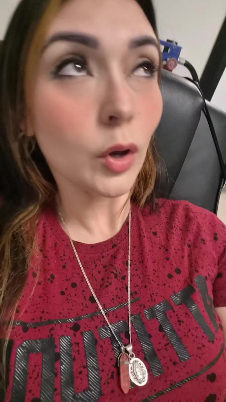 @AlExA