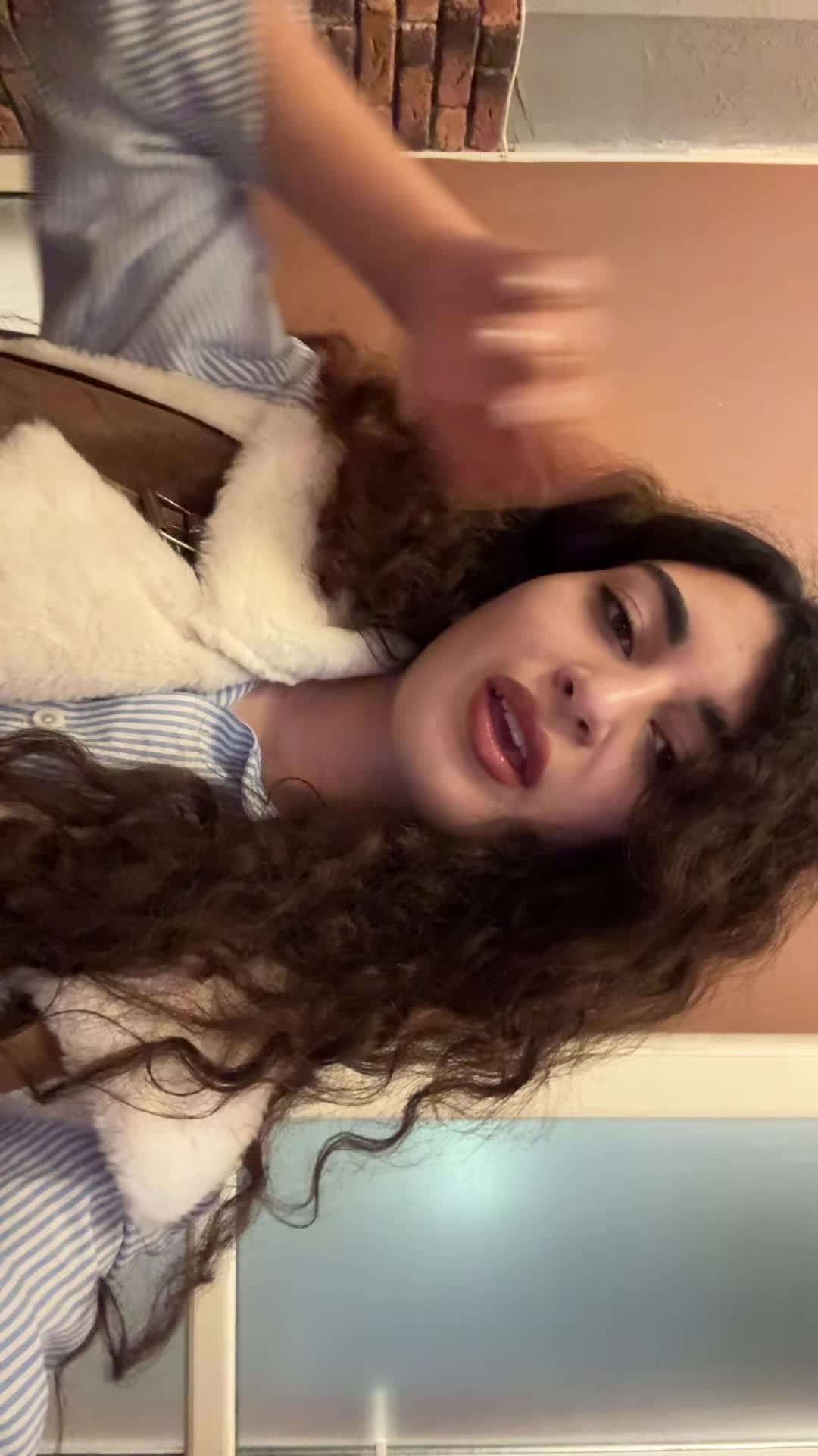 @sevinc.li