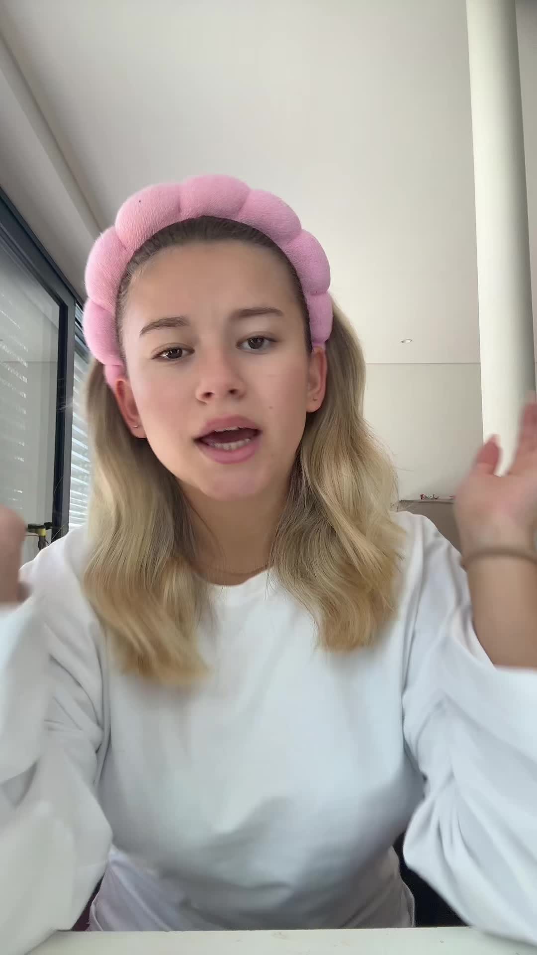 @aleyna