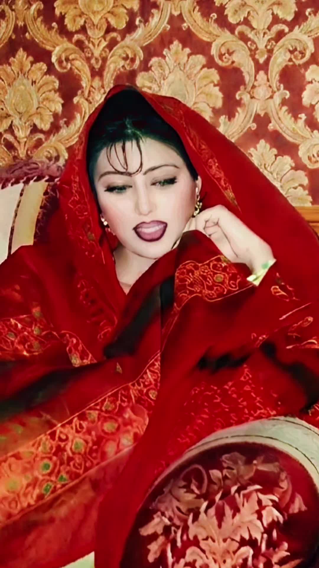 @MISS KHAN