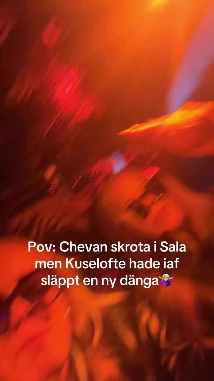 @Nova Bystr&ouml;m😈