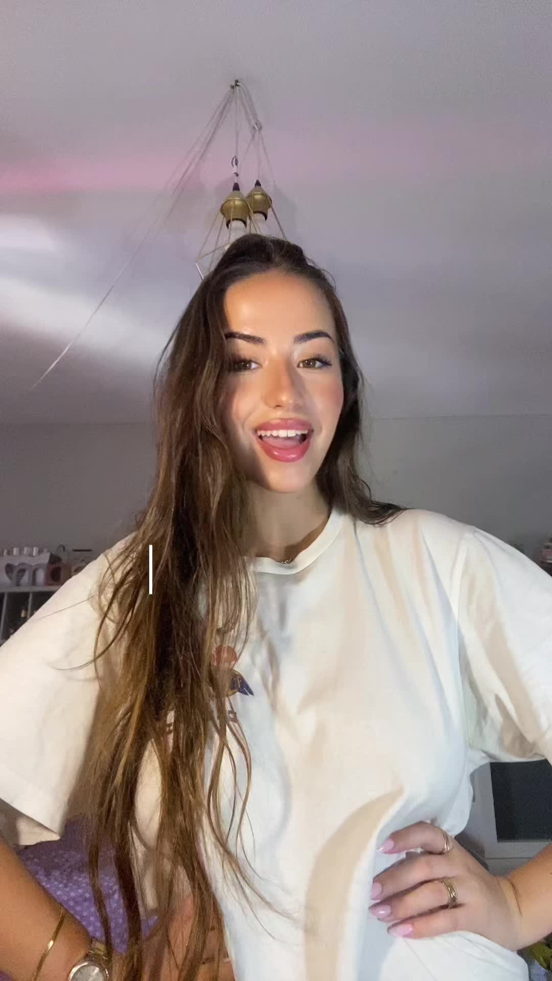 @Luna