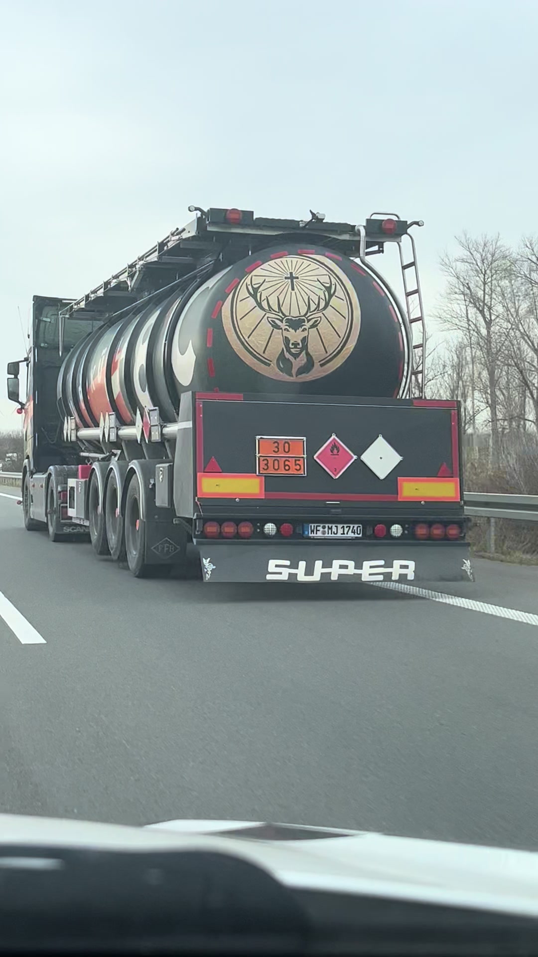 @Truckspotter-_-Leon09