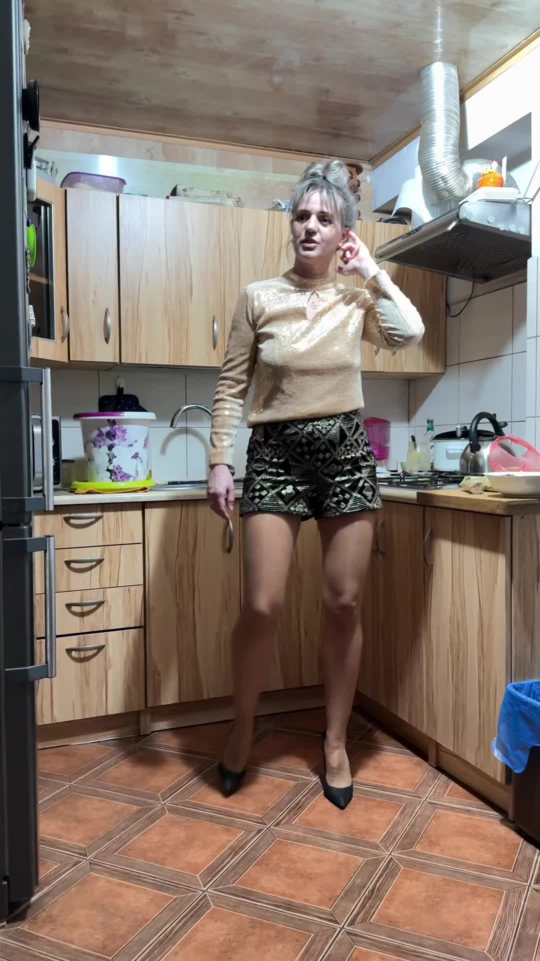 @monia48331