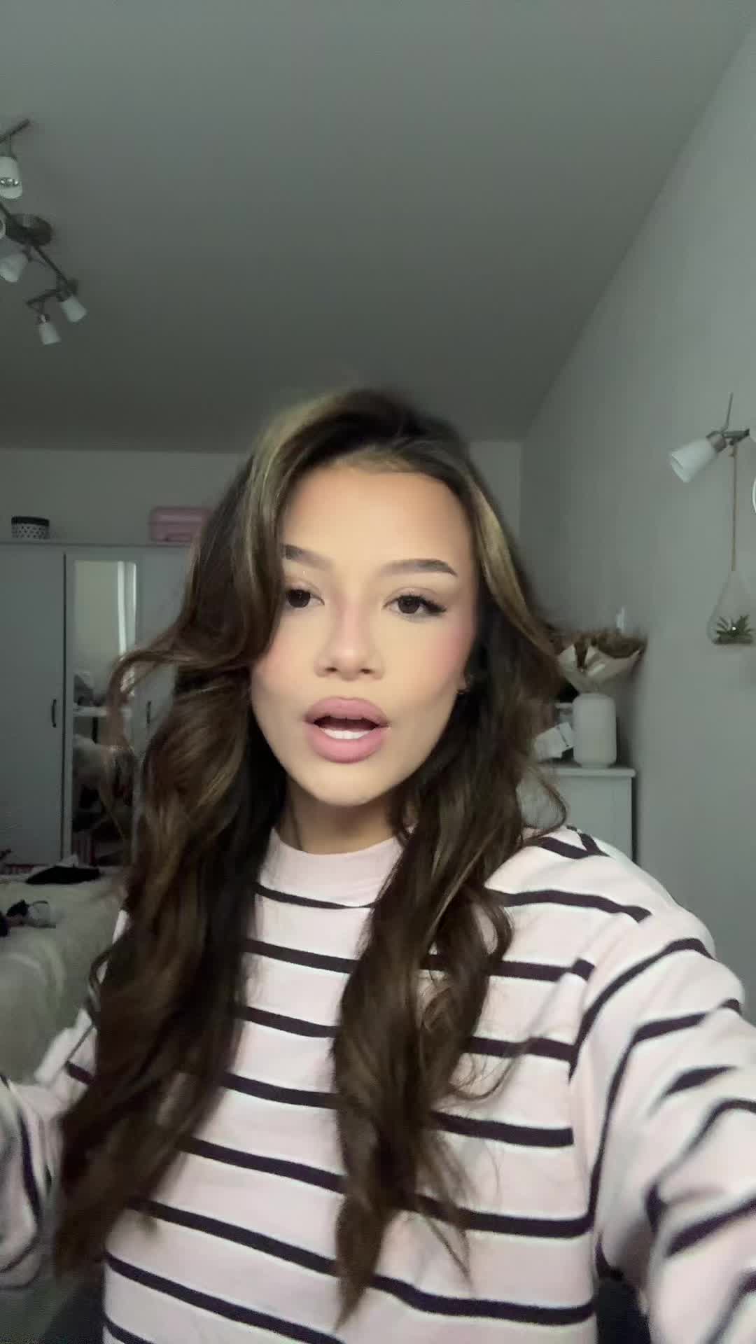 @vanessa_nguyenova