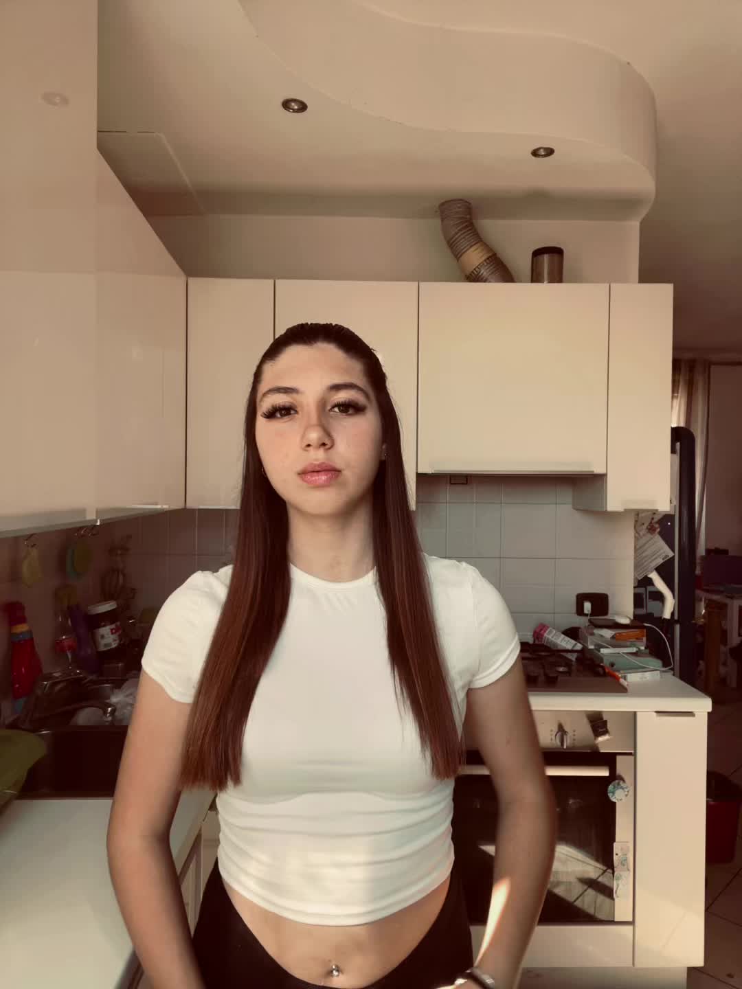 @sofiuzzaaa_spamm