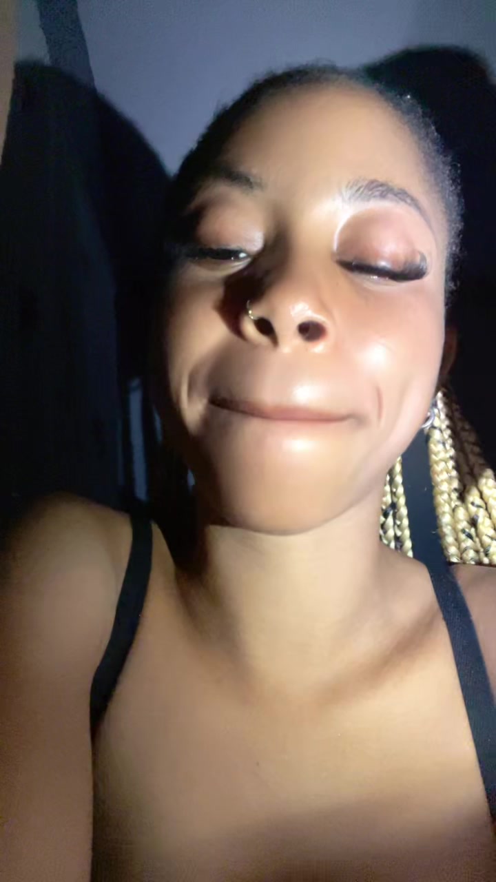 @Sexy.gold2004