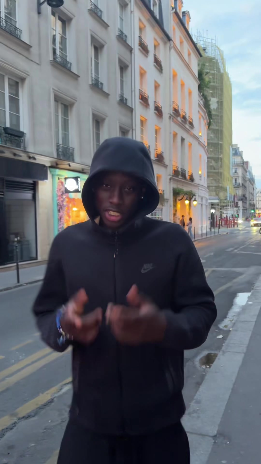@MERO