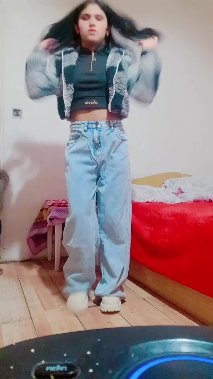 @T🤗V🤗🤗🤗