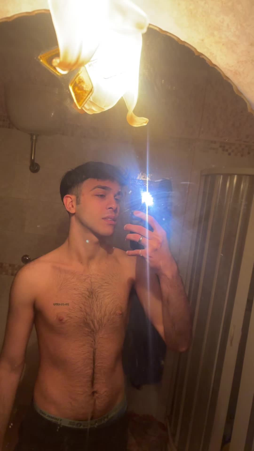 @GS
