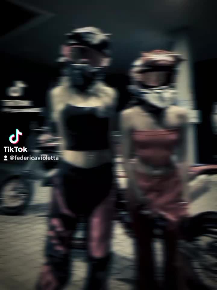 @🩷🌷𝓑𝓲𝓴𝓮𝓻 𝓕𝓪𝓷🏍️❤️