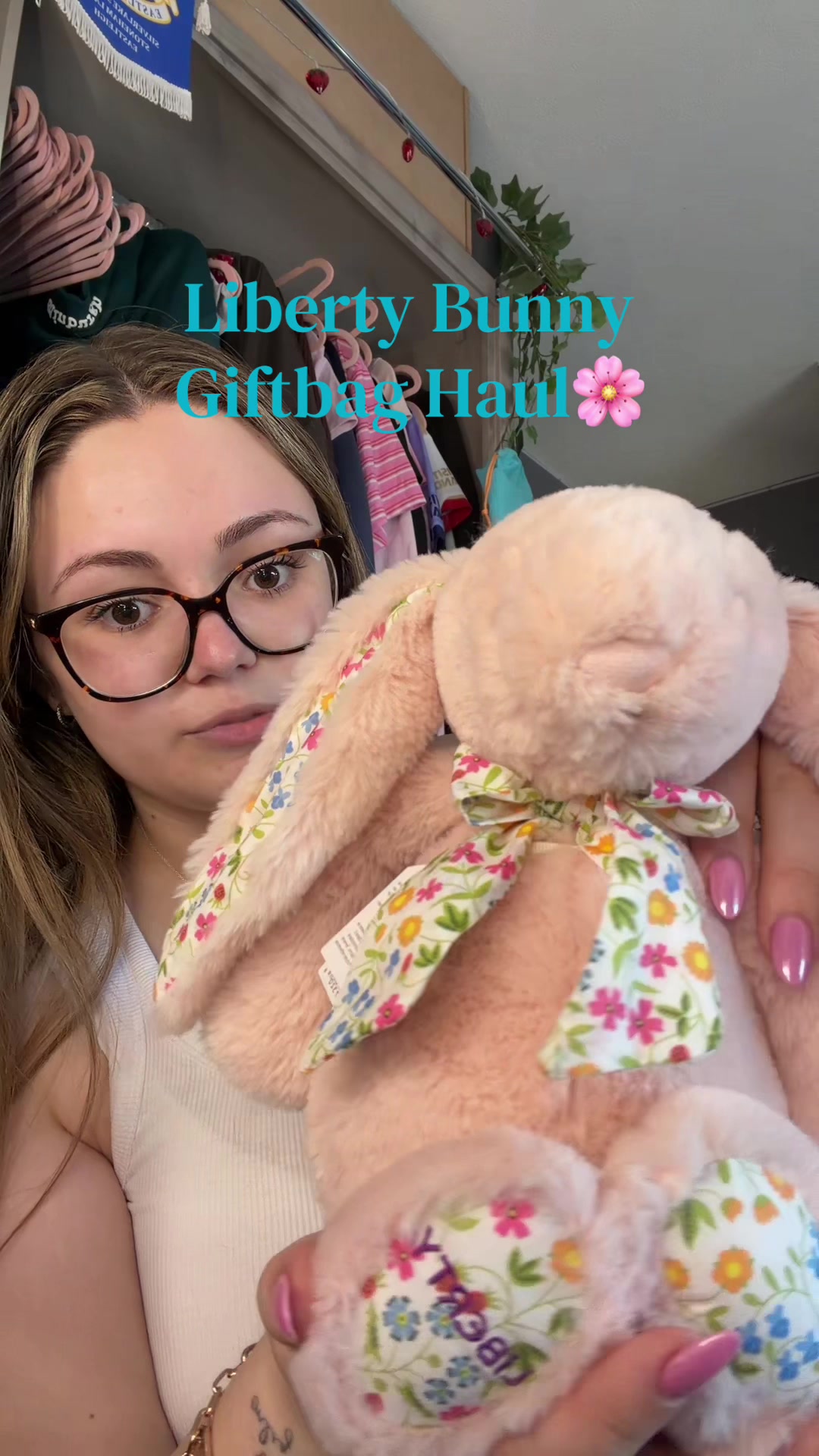 @Ella 🌸