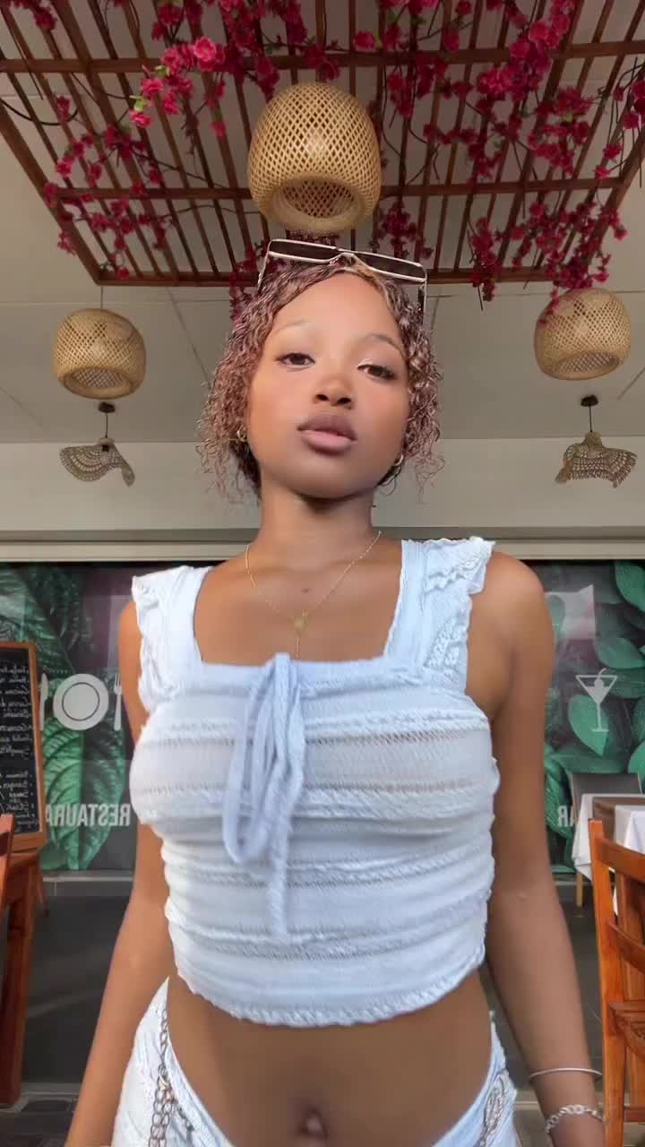 @chloe238478