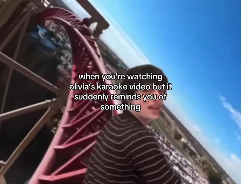 @🕸️