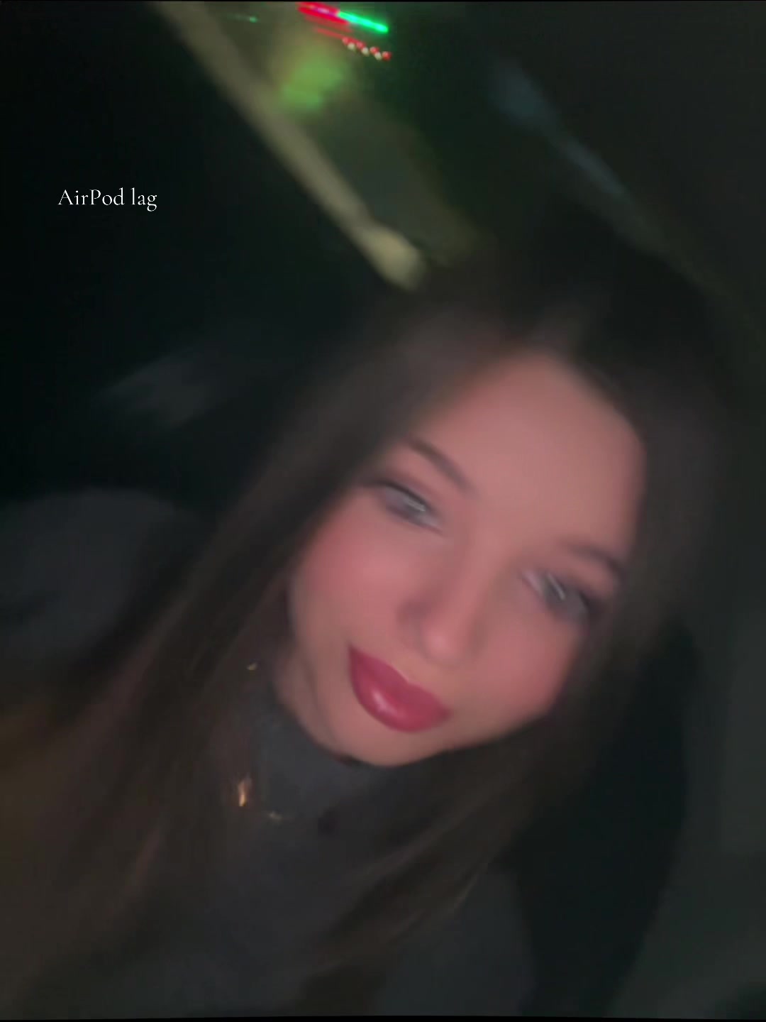 @???