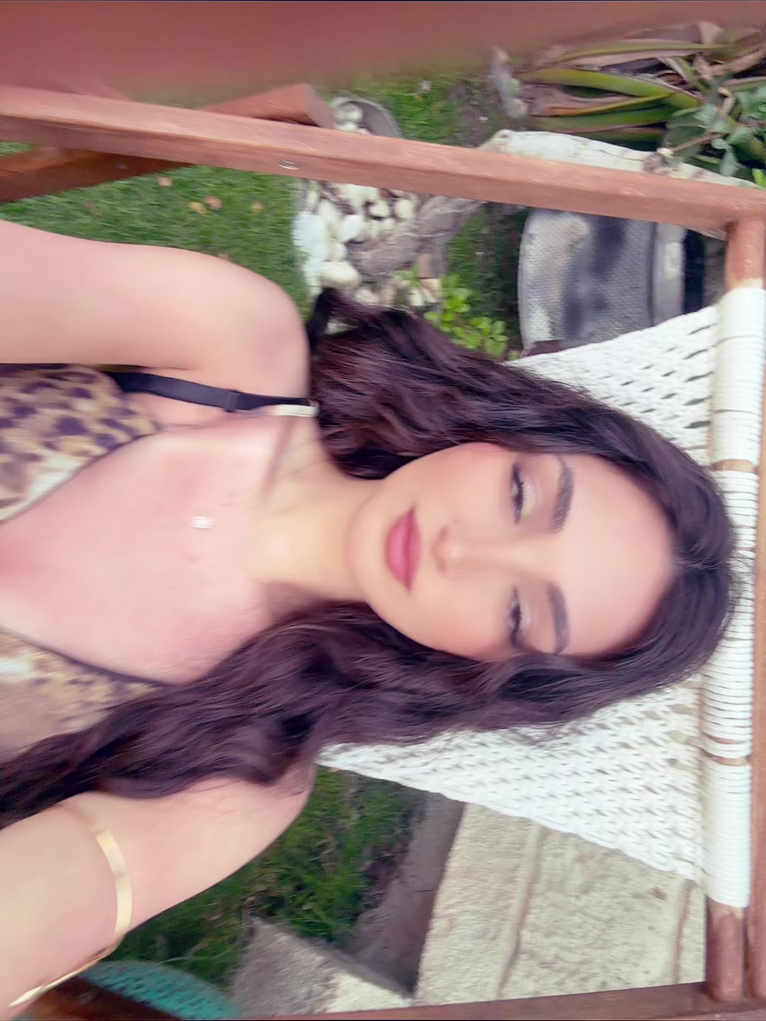 @nilaure_