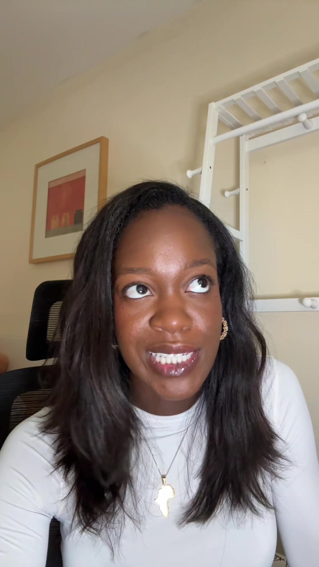 @funlola.