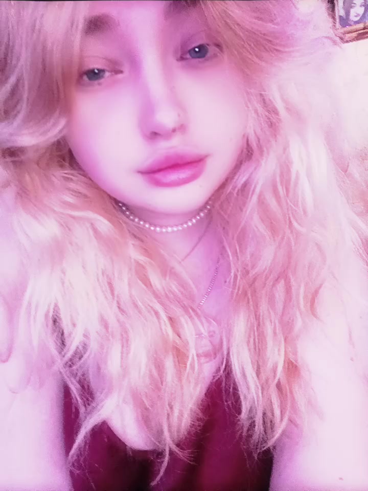 @Альбина 🥱
