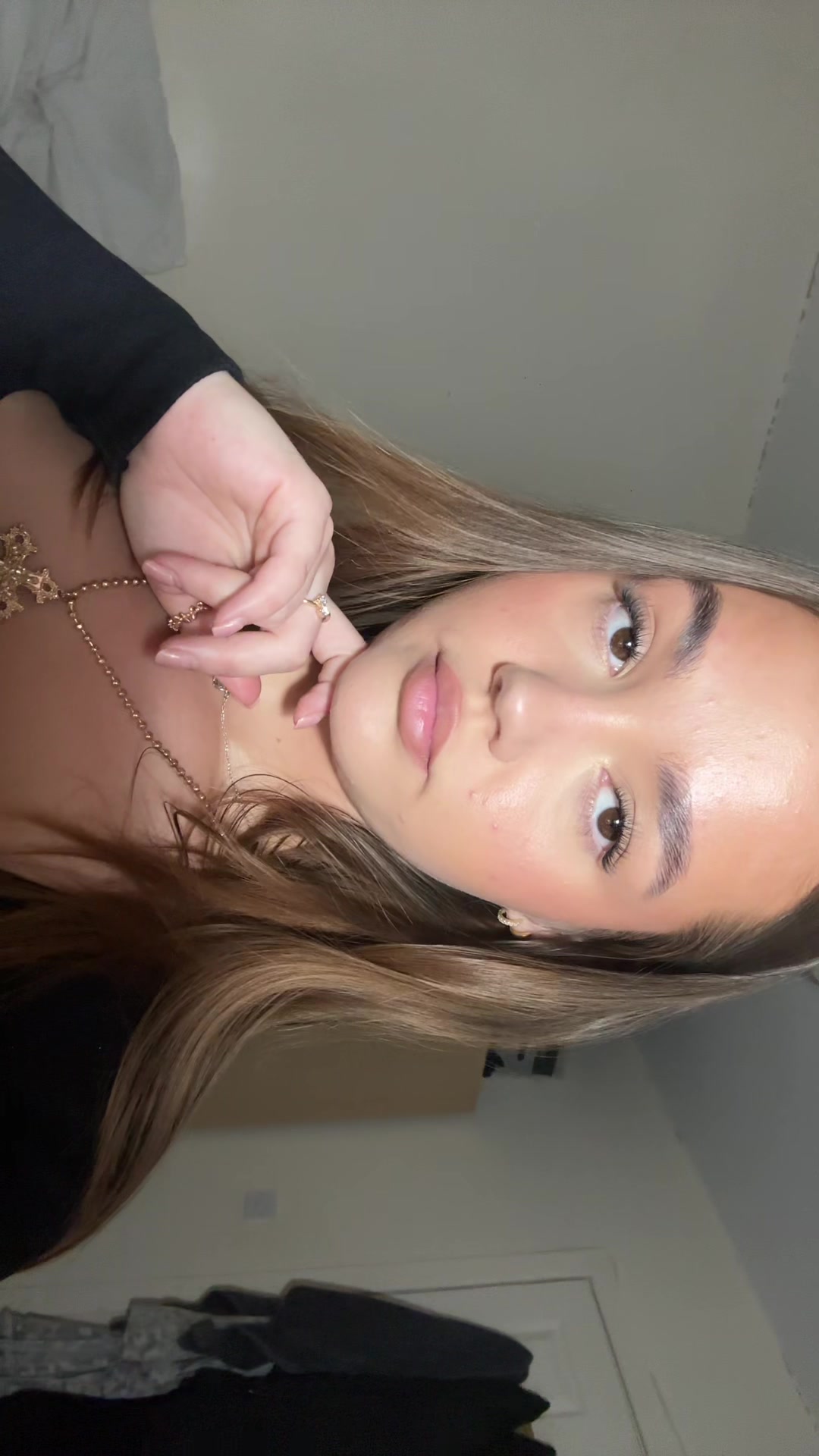 @Izzyedz