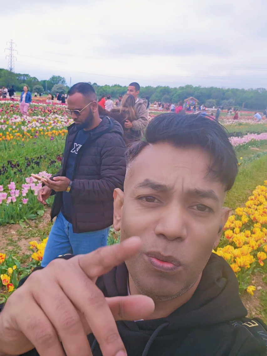@𝐻𝒶𝓃𝒾𝒻 𝐵𝒽𝒶𝒾 🇬🇧🇧🇩