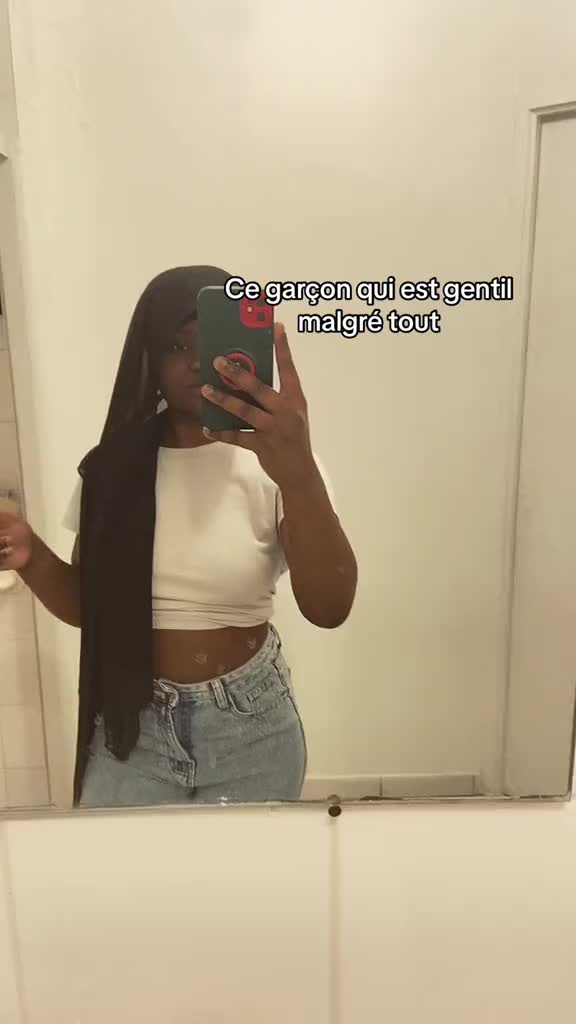 @Aïcha l’aigrie💋🧚🏽♀️