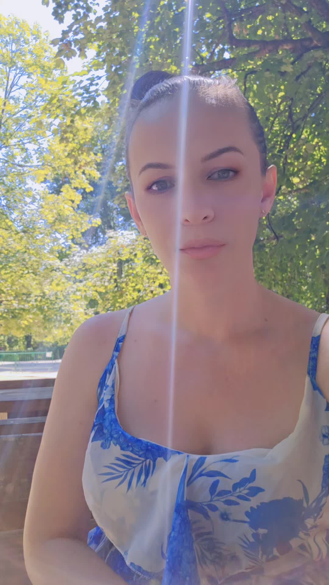 @Esmina 🕊️☀️