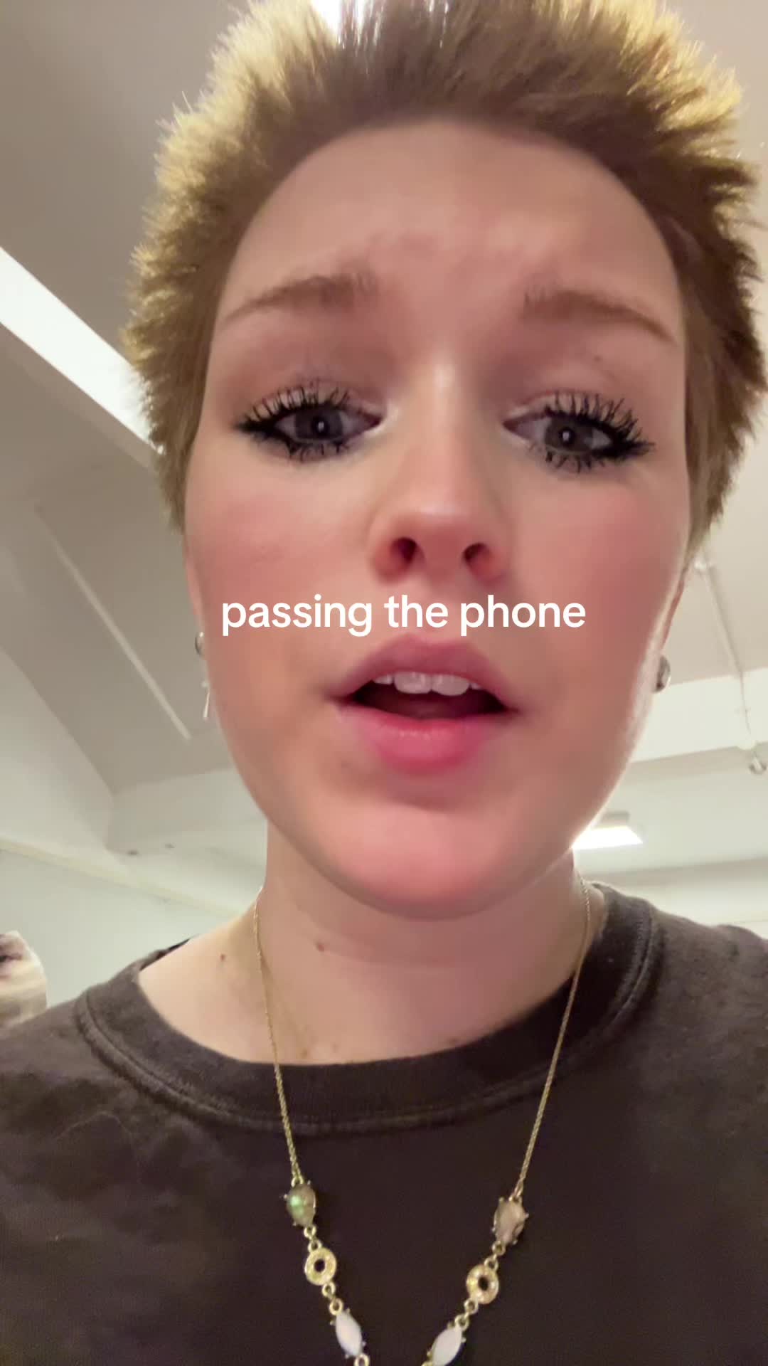 @🦖