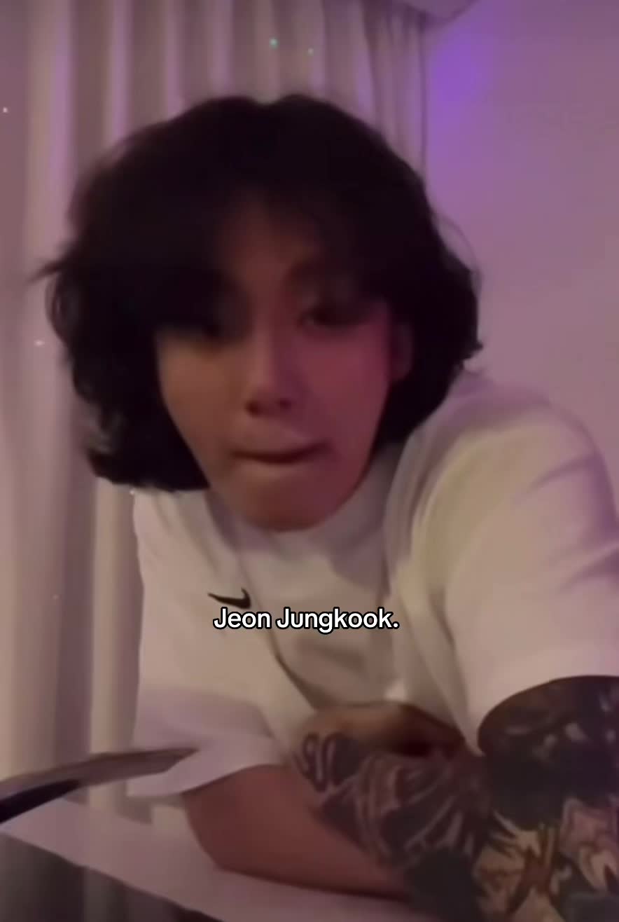 @๐๐ก๐ฏ แฆ