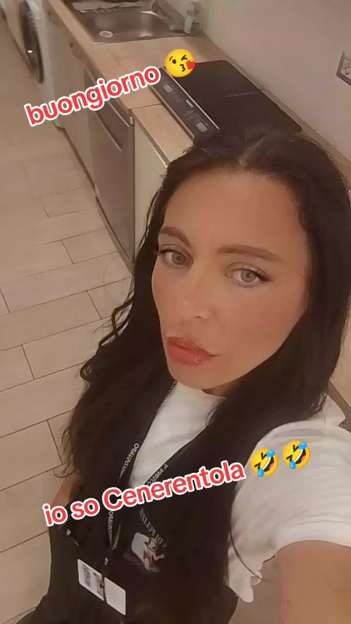 @Mery occhi blu 😘😁