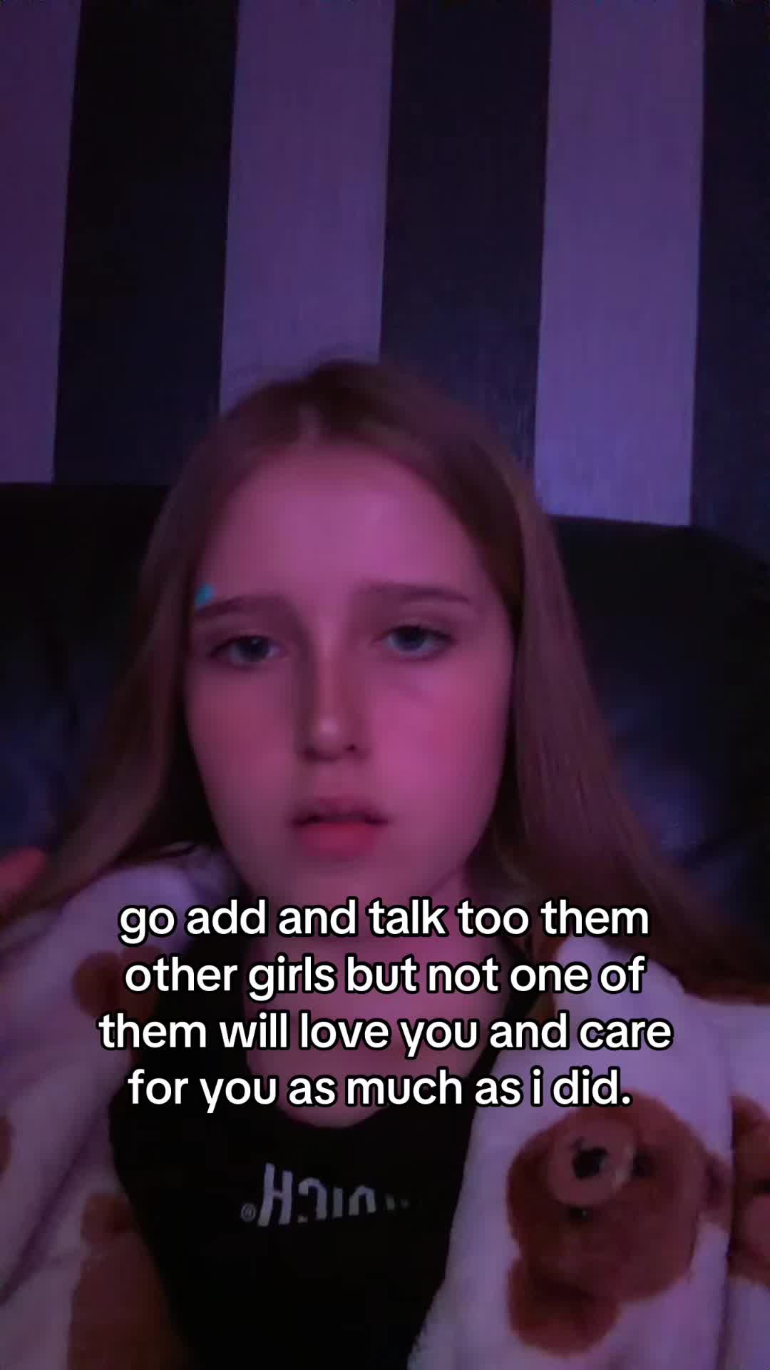 @aliciaroseꨄ