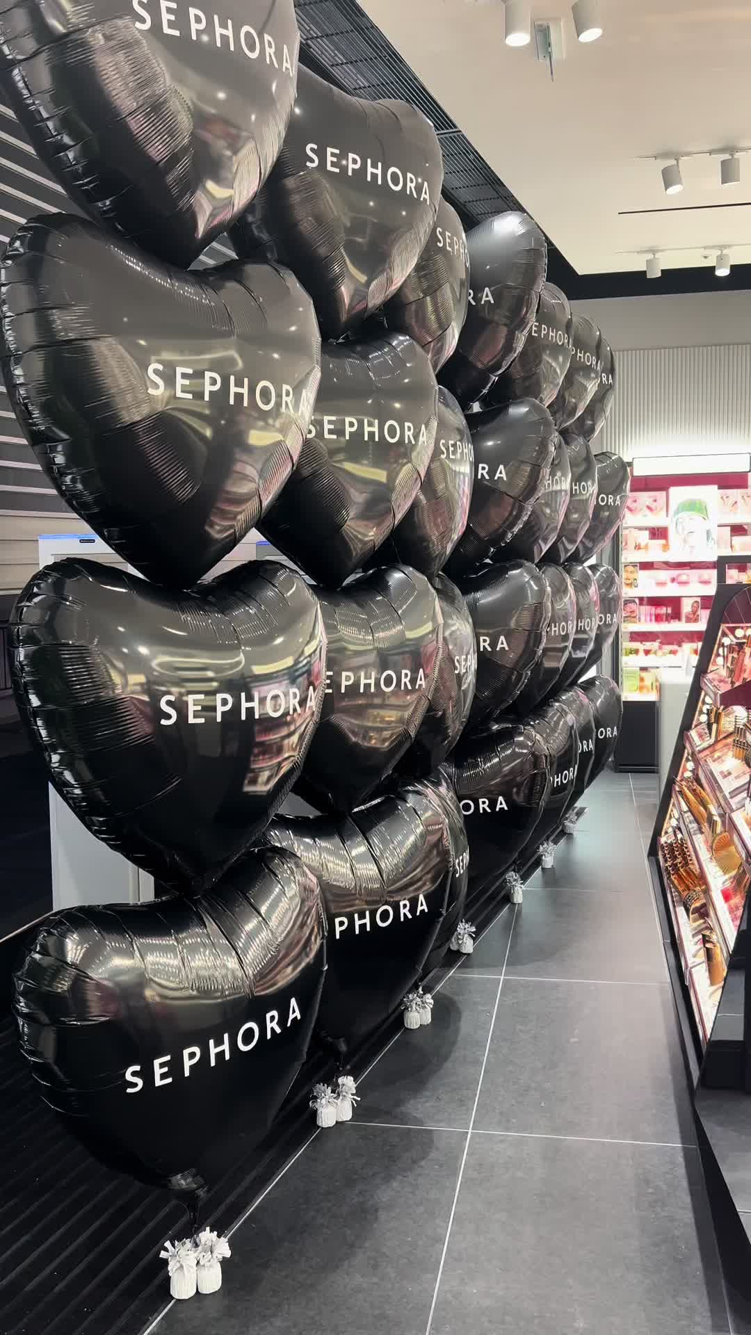 @Mr & Mrs Balloons