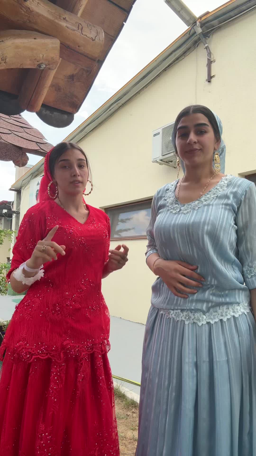 @Maic_Anka