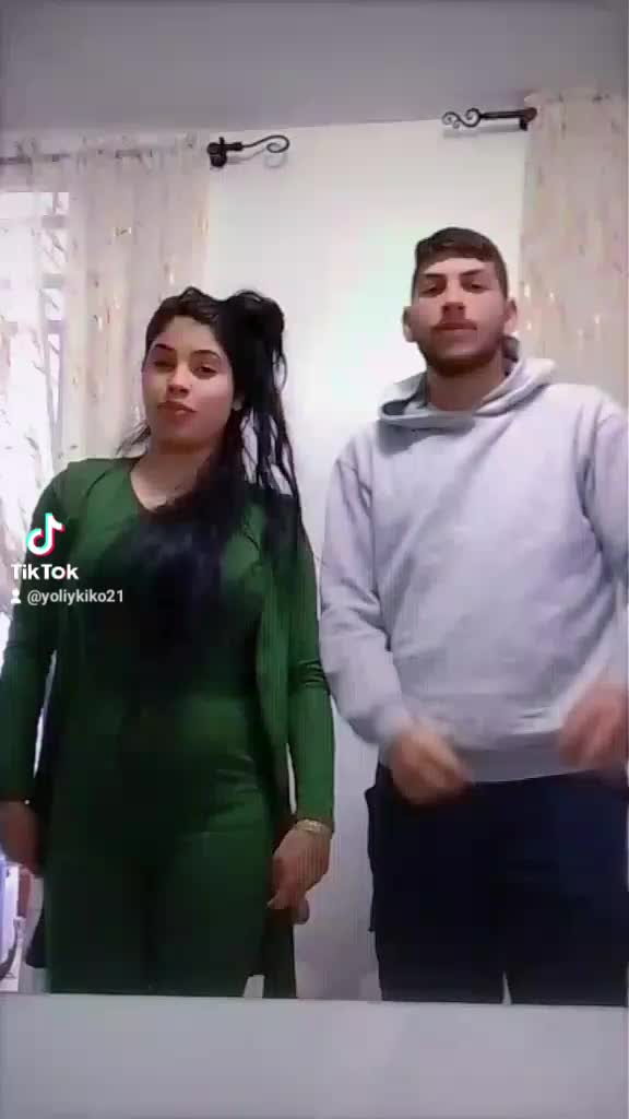 @Yoliykiko