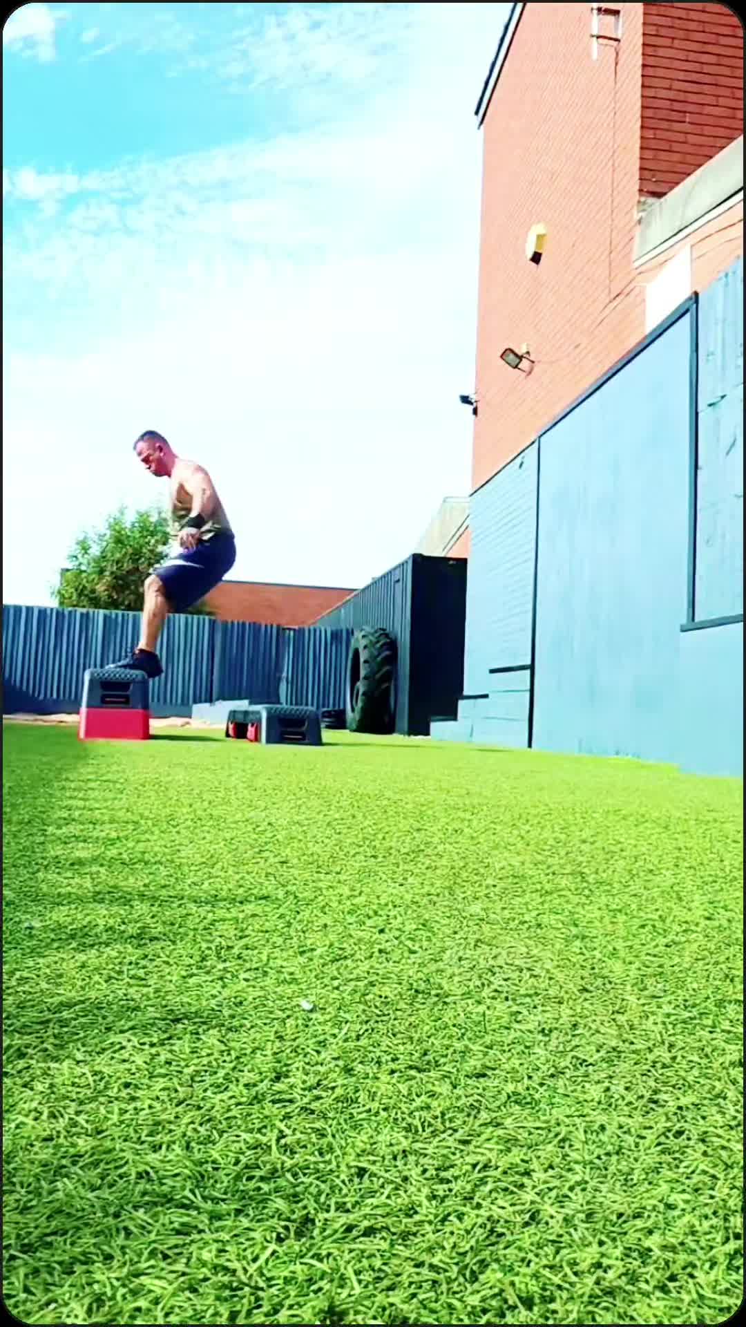 @💪𝕊𝕪𝕙𝕦𝕣𝕤𝕥82🏋♀️