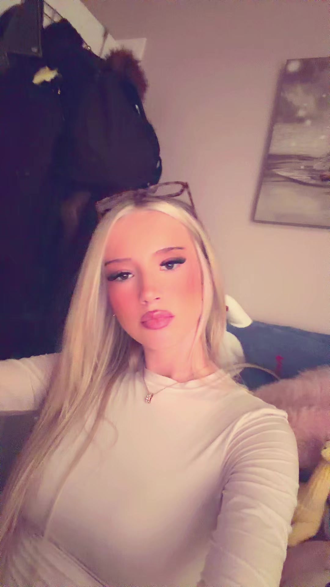@Becca Louise 🐻ྀི