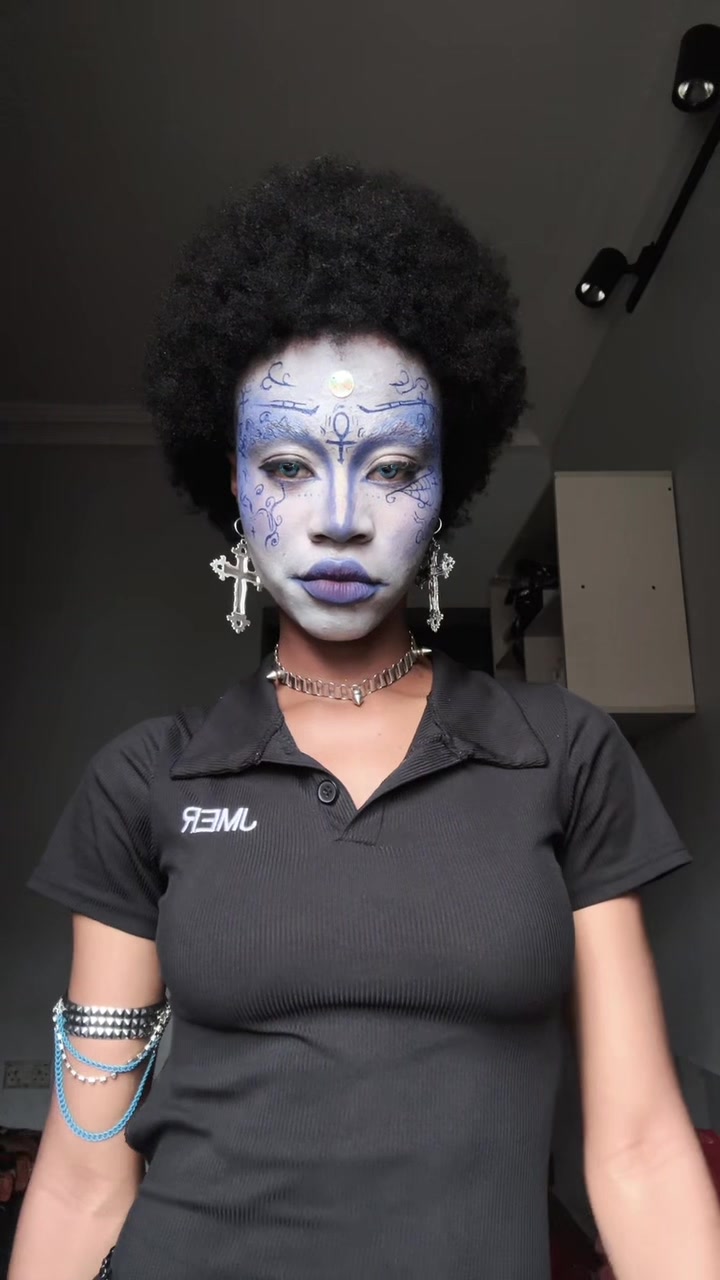 @BlueBambini🕷️