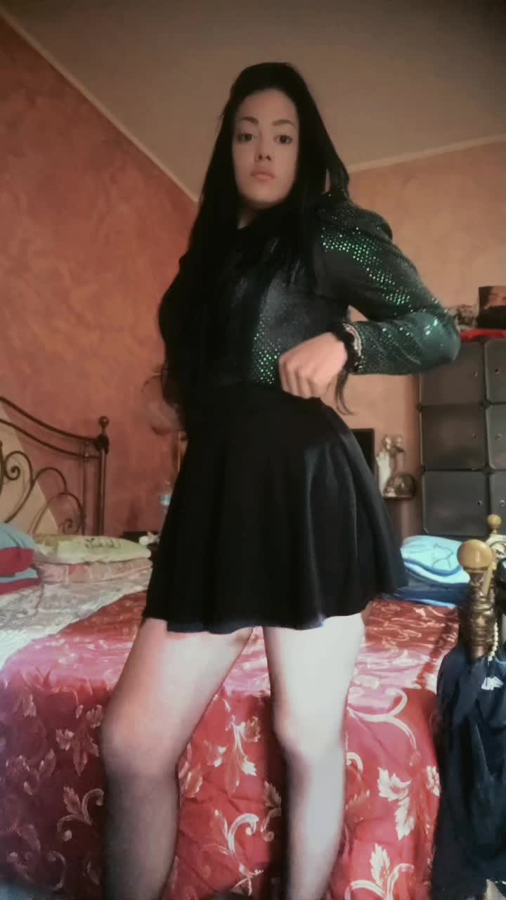 @🖤