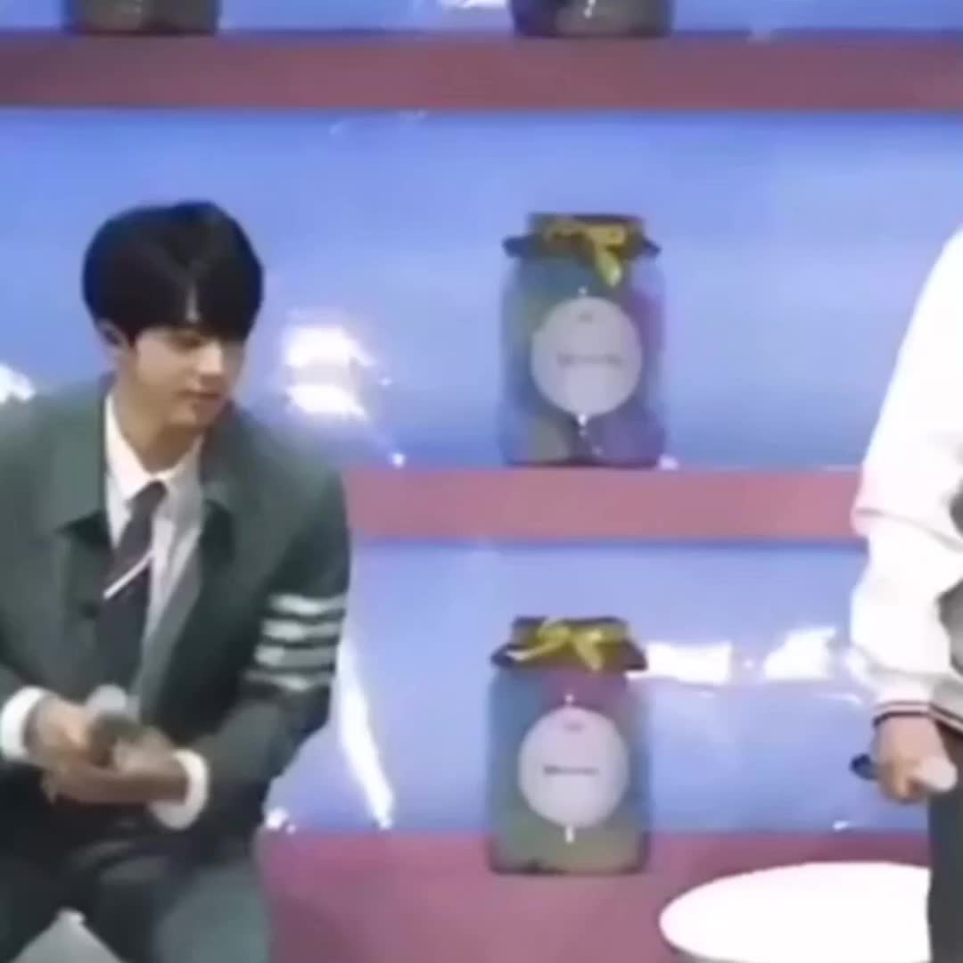 @✧・゚:Jungkook:・゚✧