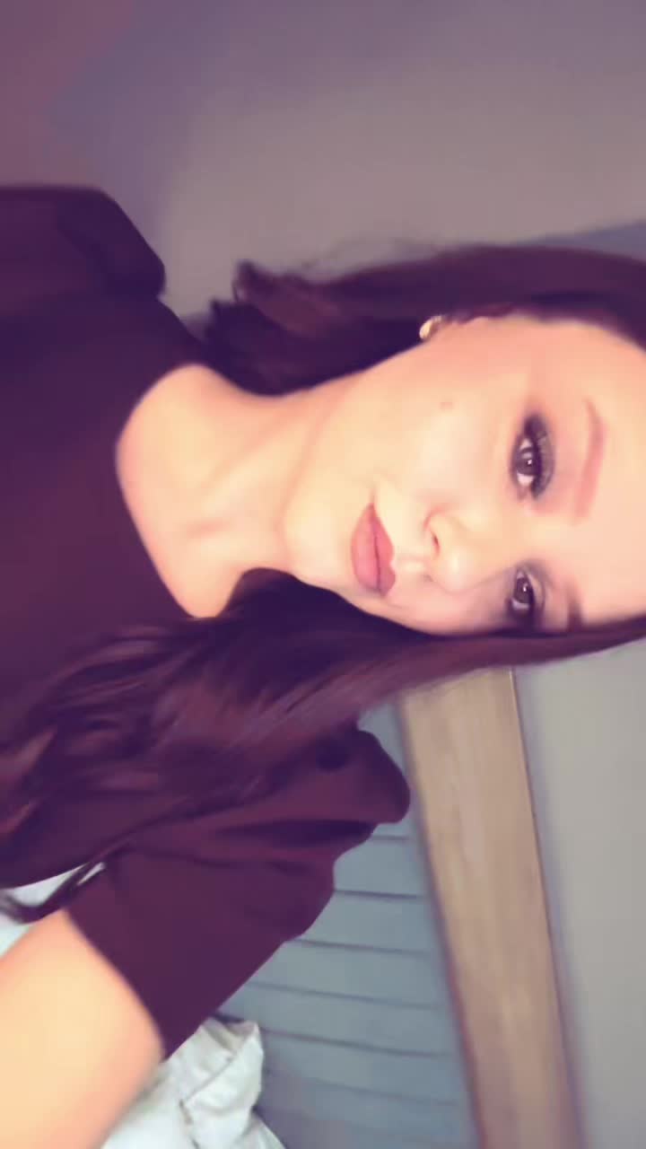 @𝐍𝐢𝐤𝐨𝐥𝐢𝐧𝐚 .
