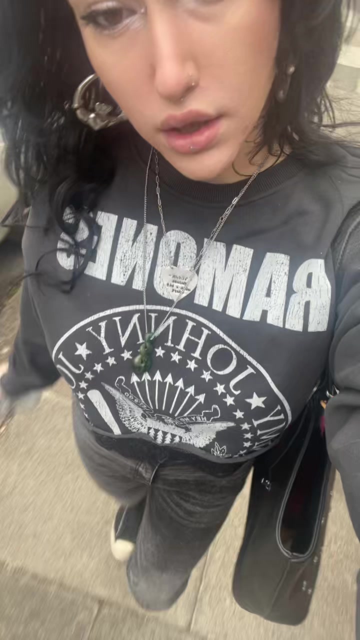 @Jinx 🥀