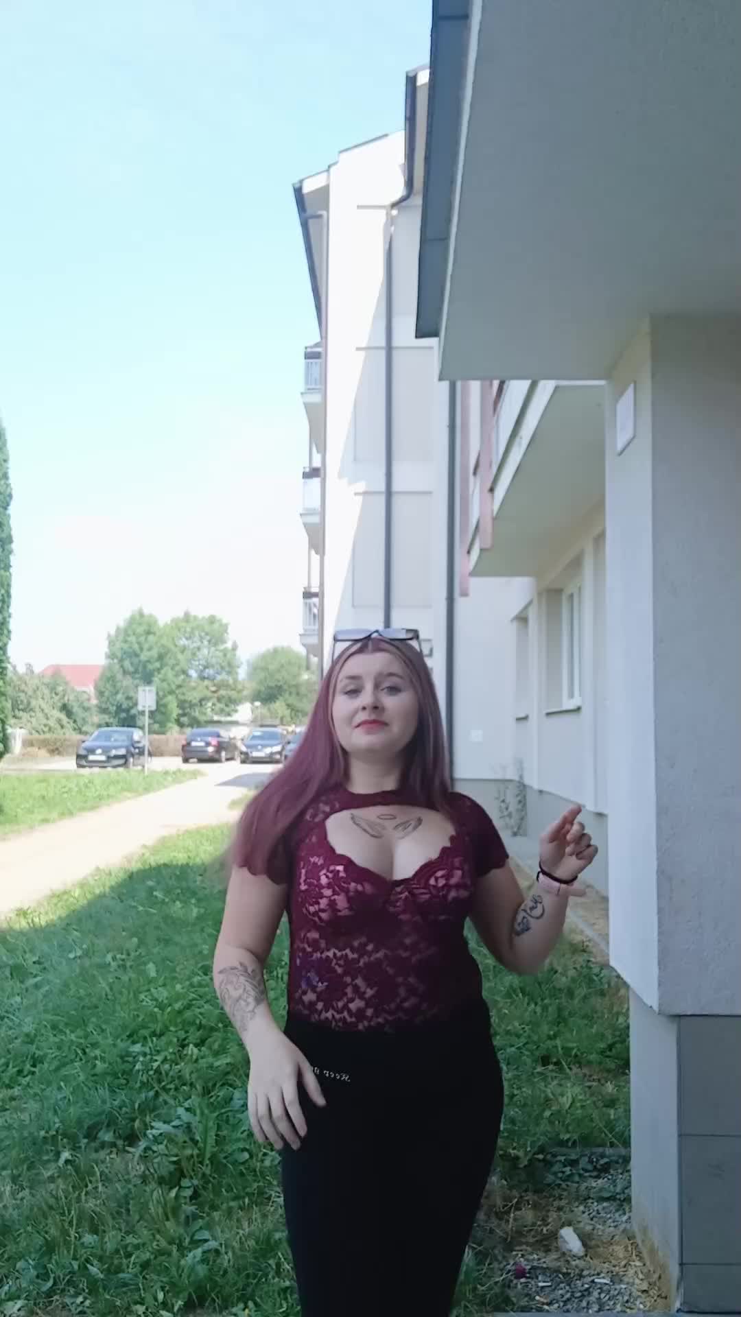 @loowely