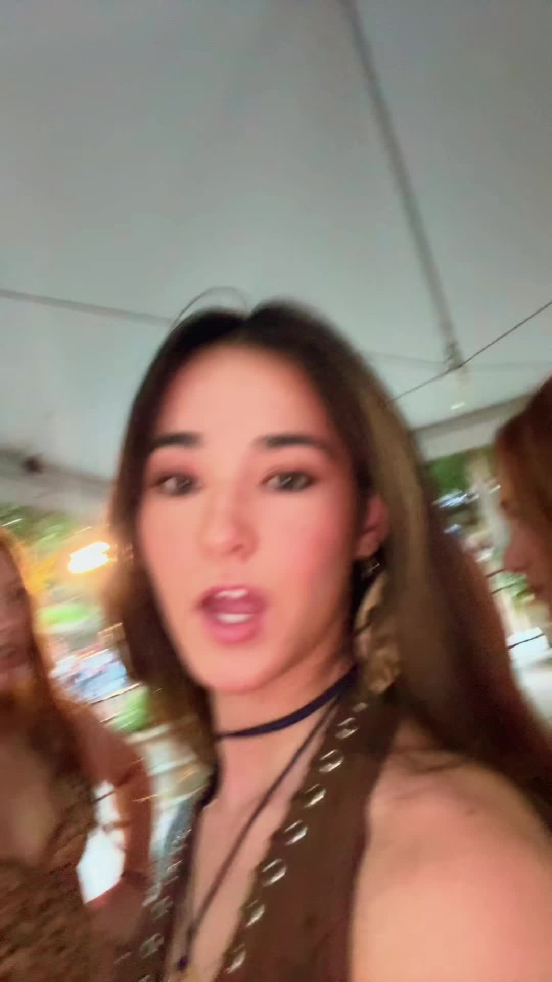 @Kiki
